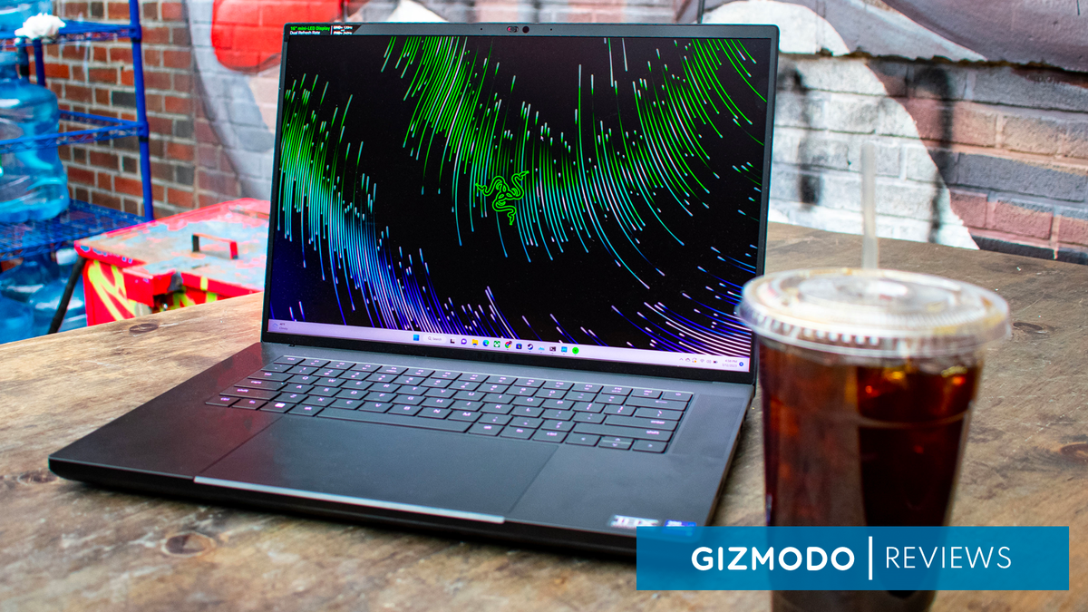 Razer Blade 16 (RTX 4090) review