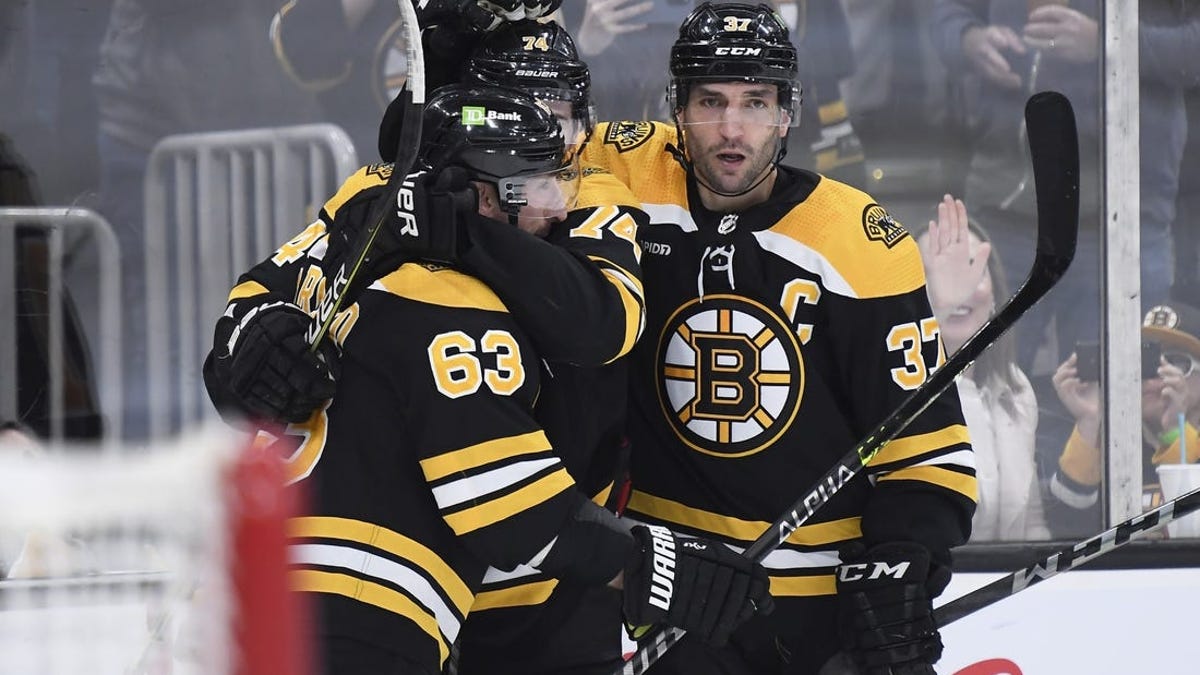 With Patrice Bergeron sidelined, the Bruins followed the lead of their  captain and won Game 3 - The Boston Globe