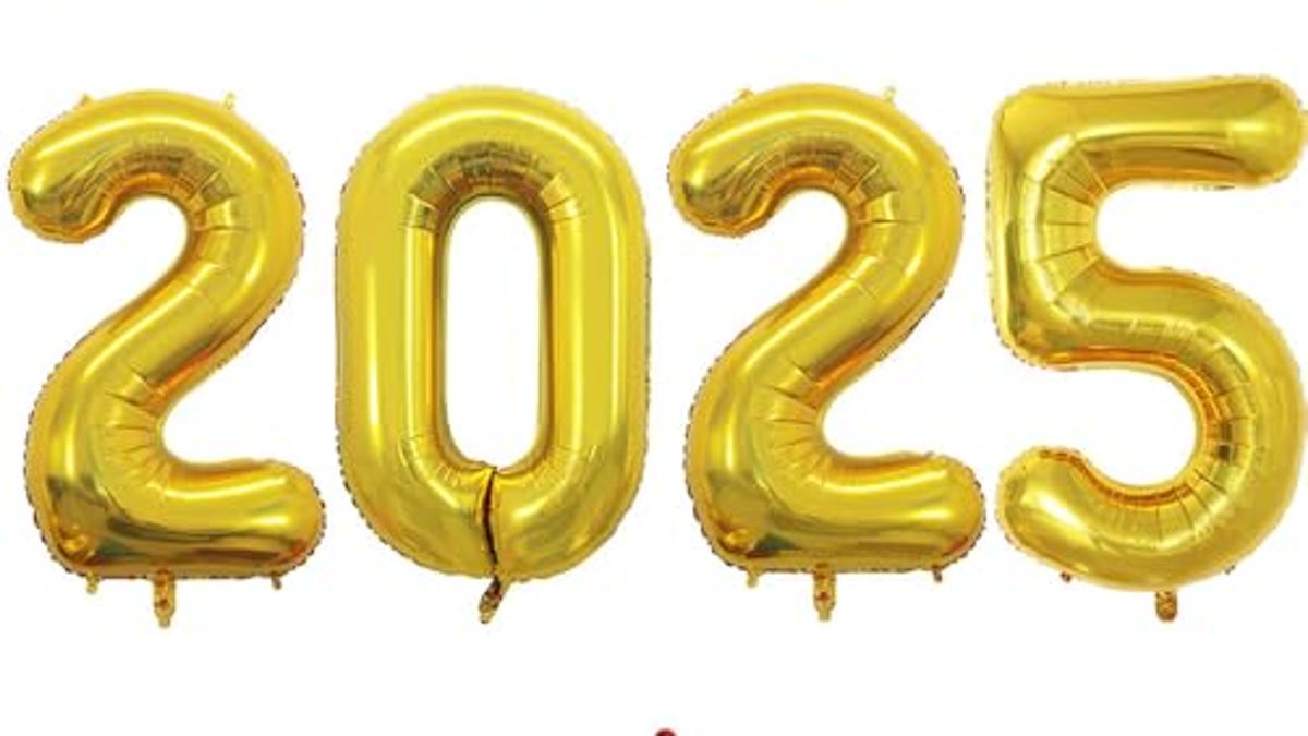 GOER 42 Inch 2025 Gold Foil Number Balloons for 2025 New Year Eve