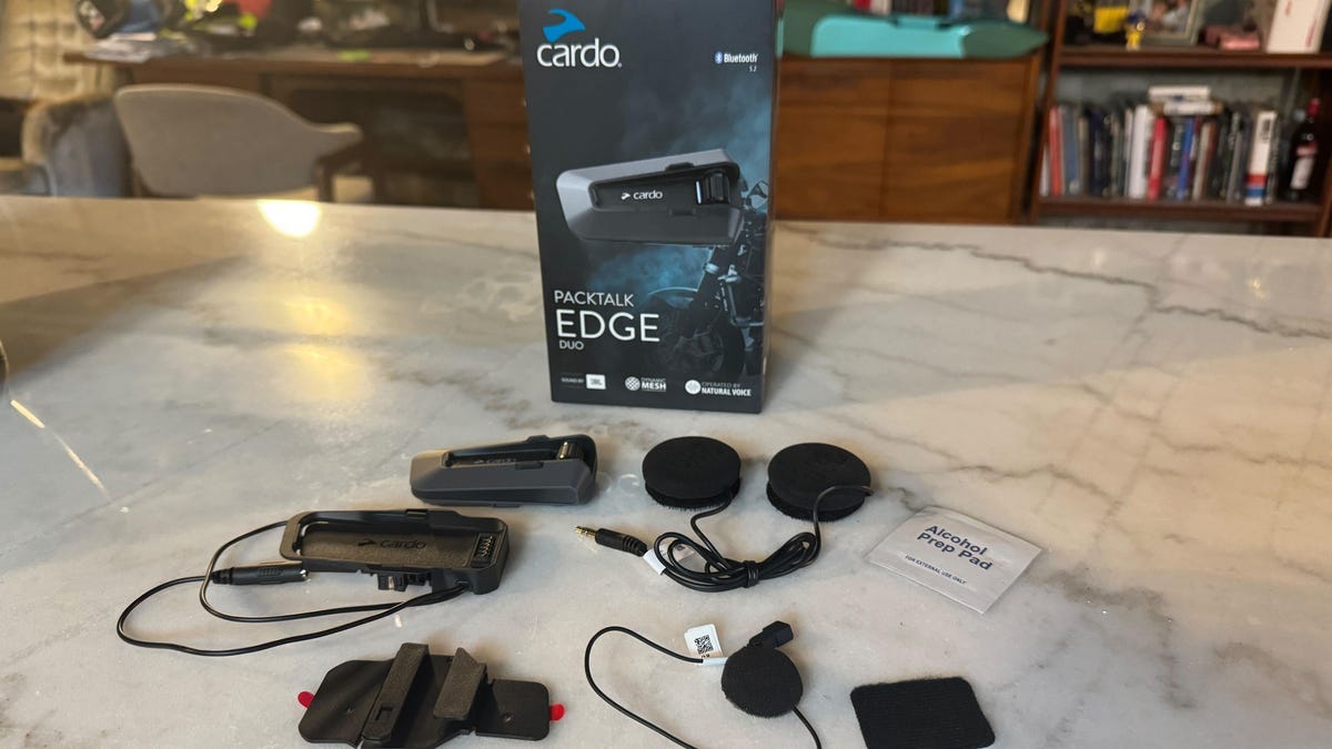 Get Cardo’s Packtalk Edge So You Don’t Have To Be Alone With Your Thoughts On A Ride