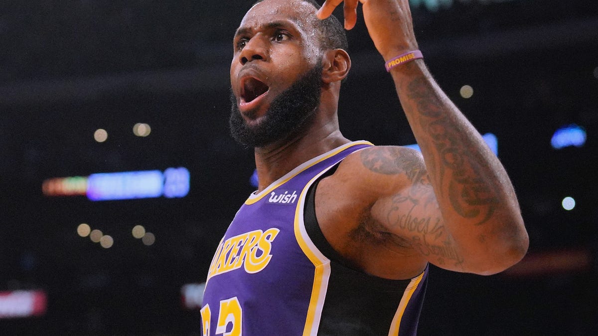 Source - Los Angeles Lakers' LeBron James changing jersey from No. 23 to  No. 6; Anthony Davis to stay No. 3 - ESPN