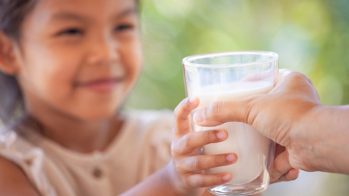 Children should stick to drinking 'milk and water' according to