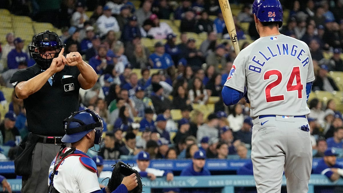 Cody Bellinger Given Strike While Taking In Standing Ovation