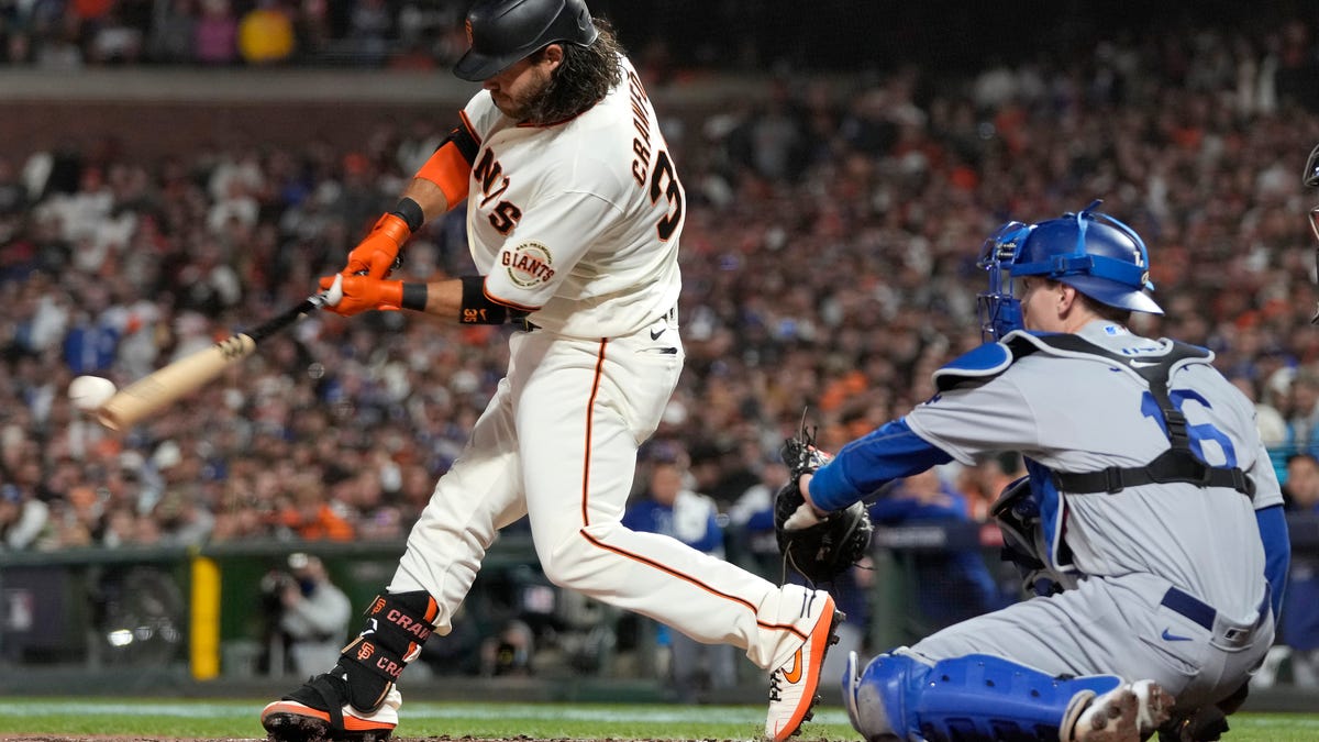 San Francisco Giants hitting less home runs, winning less games