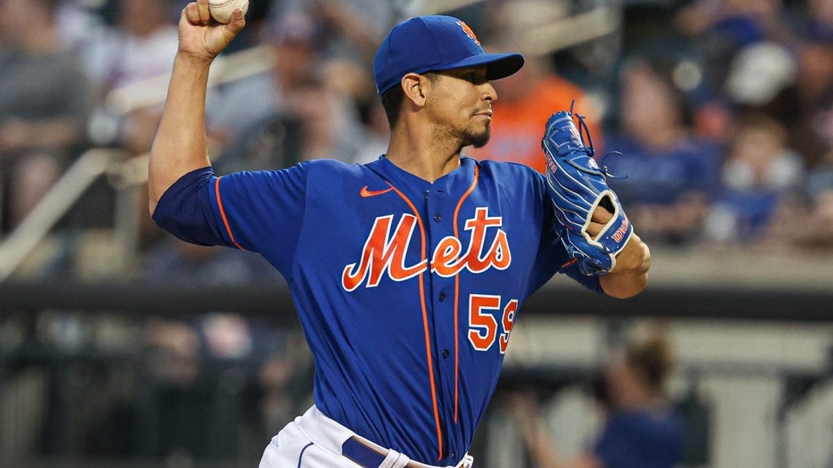 Carlos Carrasco's woes continue, Mets get swept by Royals