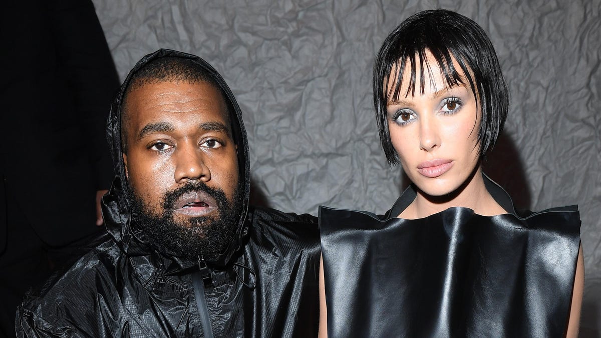 Bianca Censori Might Be Putting Up With Hubby Kanye West For This Very Obvious Reason... #KanyeWest