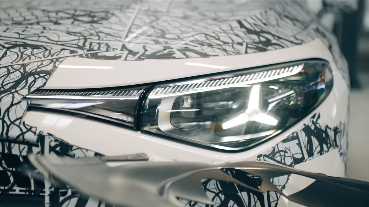 New Mercedes-Benz CLA Will Have Star-Shaped Headlights And I Want To Squeeze Its Cute Little Cheeks