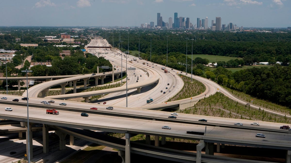 Texas Will Pour Billions More Into Pointless Freeway Expansions That Just Don’t Work