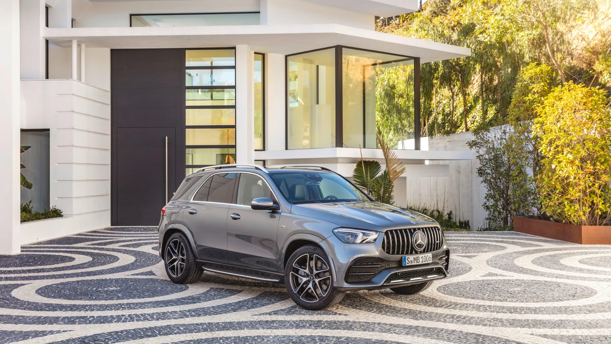 Customer Tells Dealer They Are Underwater ,000 On Car Loan And Willing To Accept A ,500 Monthly Payment On A New Mercedes-Benz