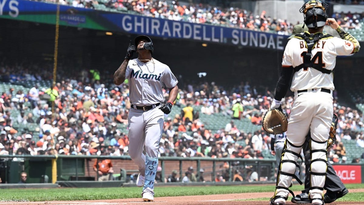 Marlins close out Giants