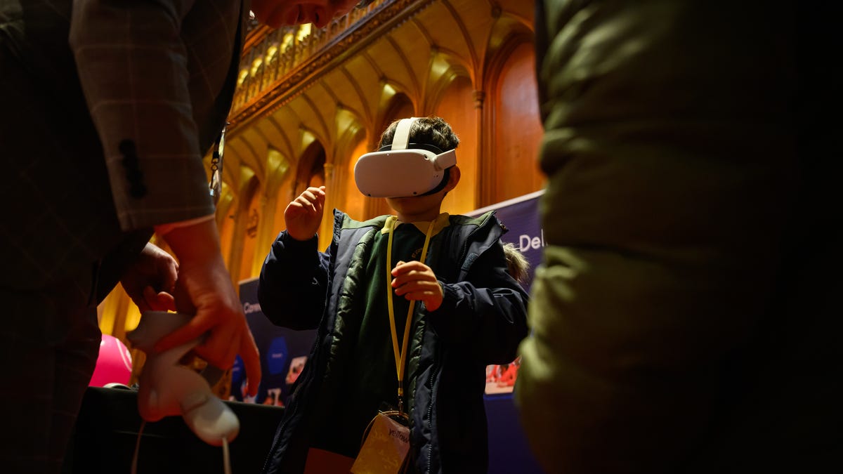 Mark Zuckerberg wants Meta to be something new. It's still just an ad company