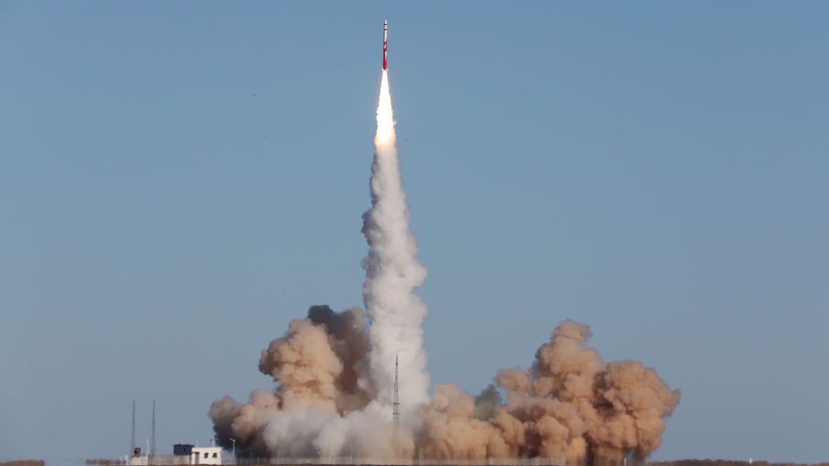 China's first private orbital launch attempt fails