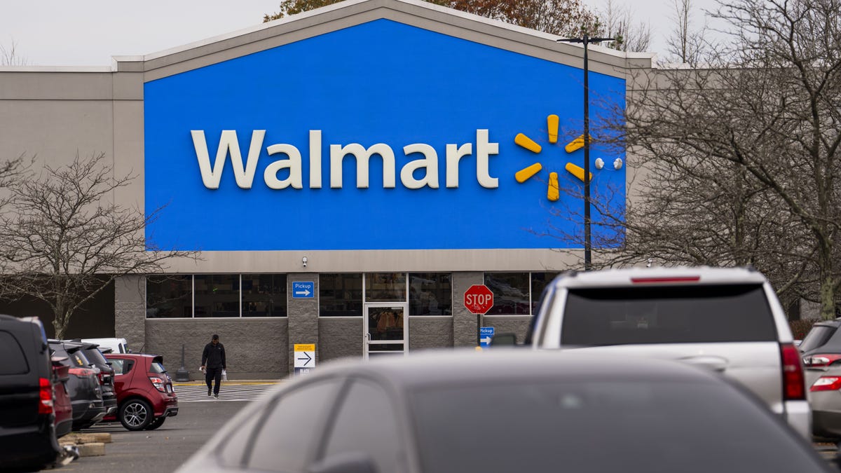 Walmart has consumer resilience on its holiday wishlist