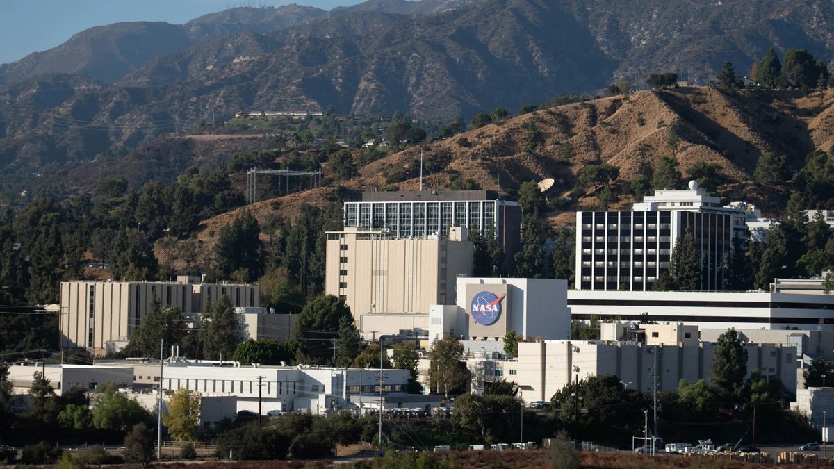 El JPL de la NASA despide a cientos de personas en medio de incertidumbres presupuestarias en Marte