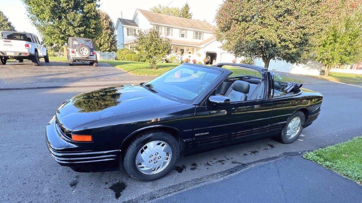 At ,300, Does This 1992 Olds Cutlass Supreme Cut It?