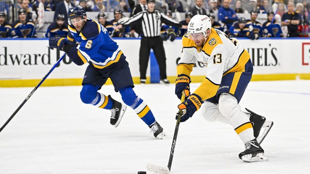 Predators extend win streak with 8-3 rout of Blues - The Rink Live   Comprehensive coverage of youth, junior, high school and college hockey
