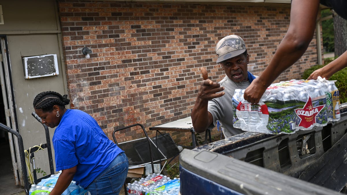 Jackson, Mississippi, Residents File Lawsuit Over Water Crisis