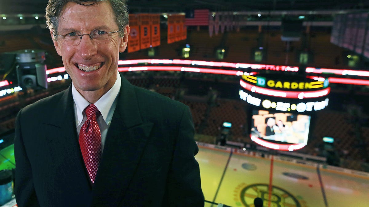 Bruins announcer Jack Edwards insults Pat Maroons weight