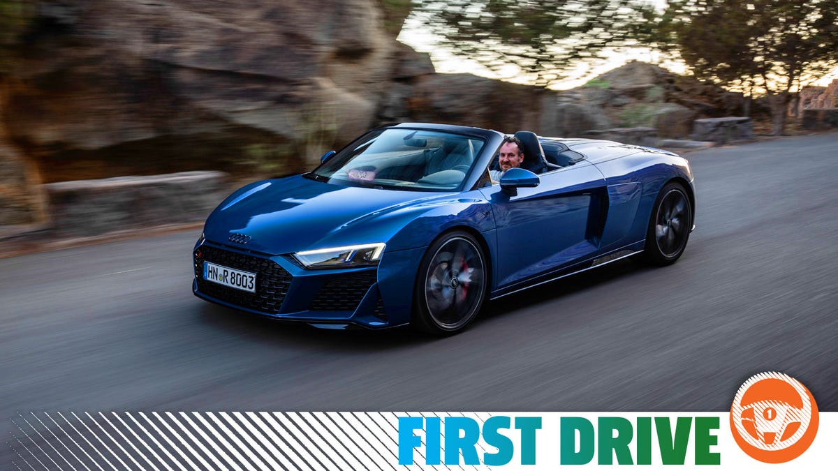 The Audi R8 V10 performance: They won't make them like this much longer
