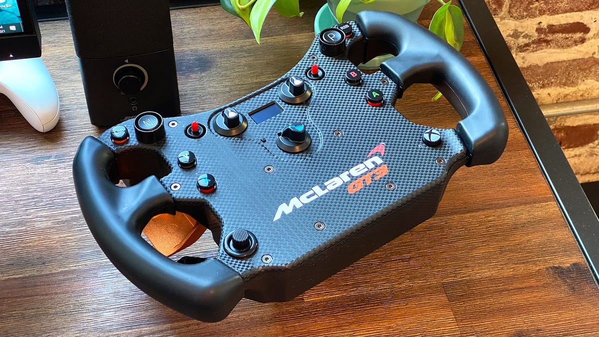 未使用・Fanatec ファナテック CSL Elite Steering Wheel McLaren GT3 