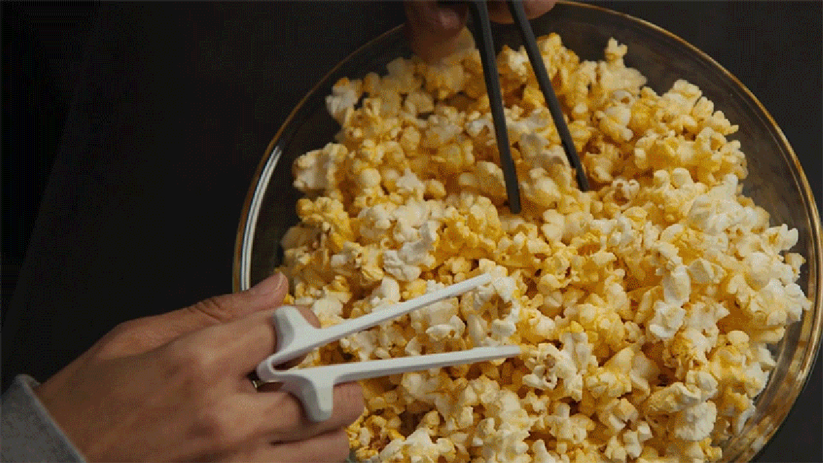 Eating Tongs Fingers, Finger Snack Grabber