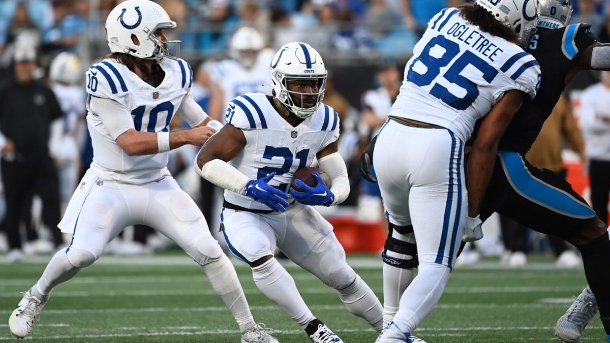 Colts grow role of Zack Moss in clash vs. Titans