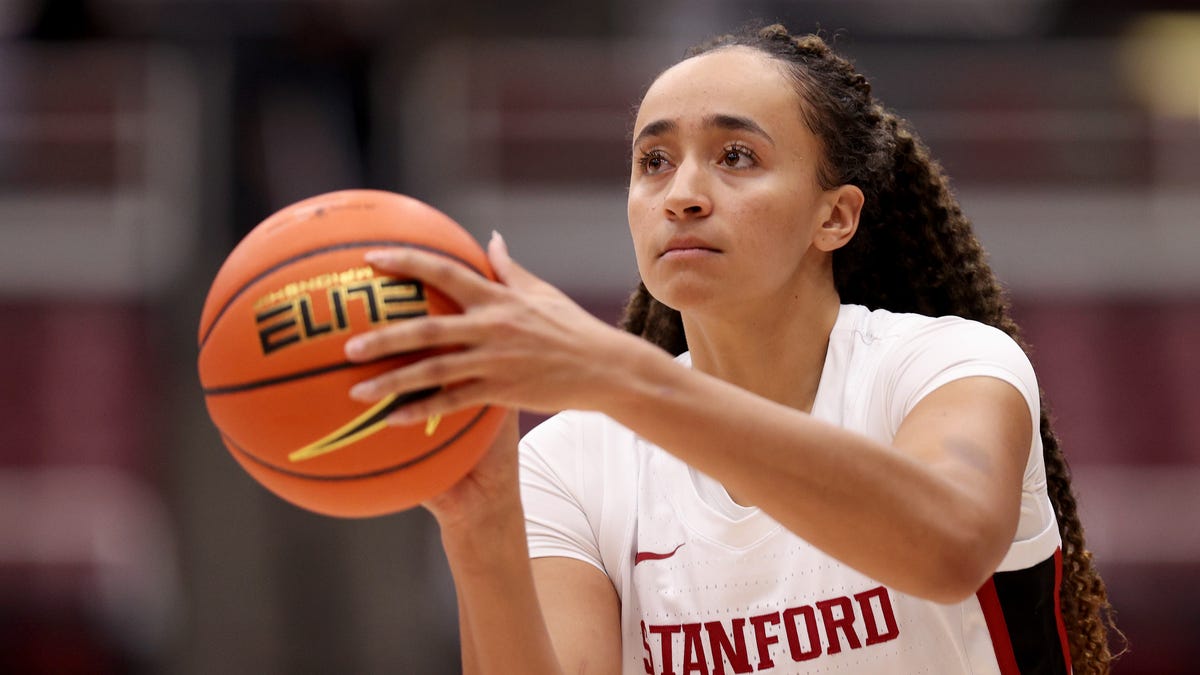 WASHINGTON, DC - JUNE 28: Atlanta Dream guard Haley Jones (13