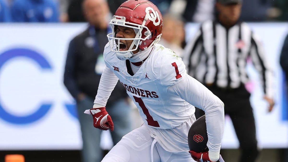 No. 14 Oklahoma Survives Loss Of QB Dillon Gabriel, Defeats BYU