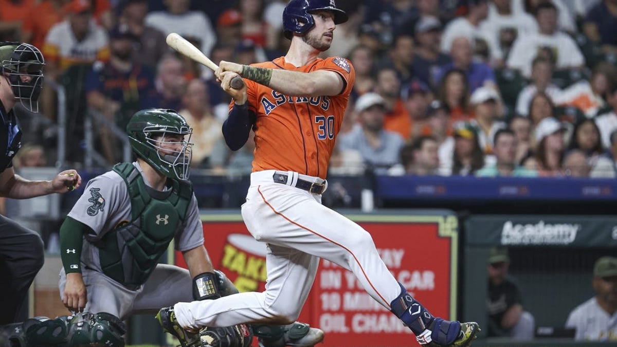 Astros extend win streak to 6 with 8-1 win over Tigers