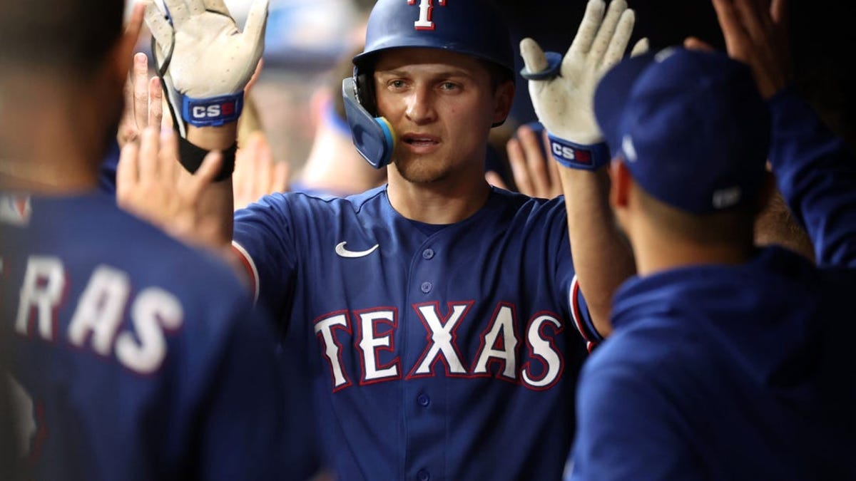 It took over 150 games, but Rangers SS Corey Seager has finally