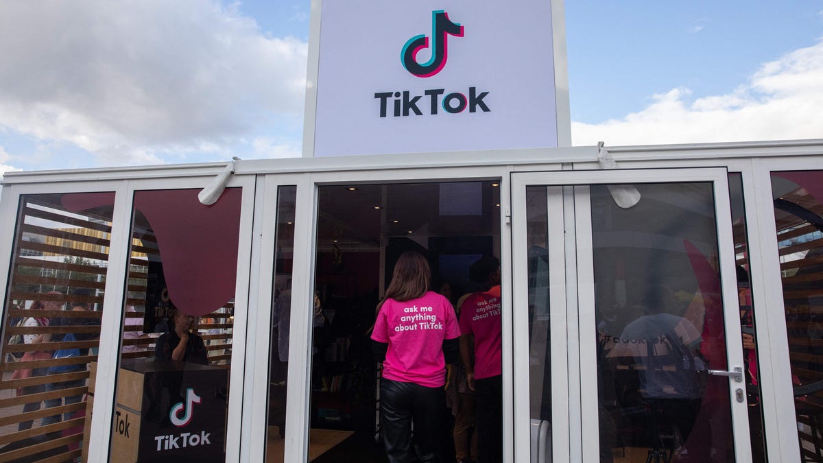 TikTok Shop launches fulfilment service in the UK