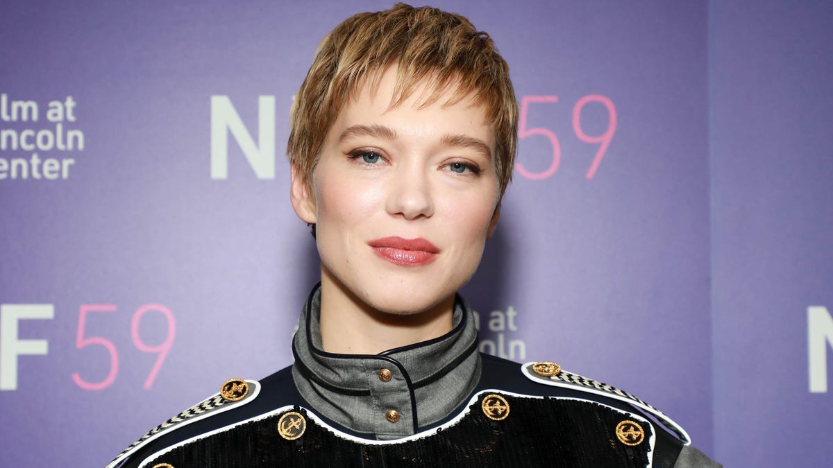 Léa Seydoux On Motherhood, Family And Her Upcoming Film