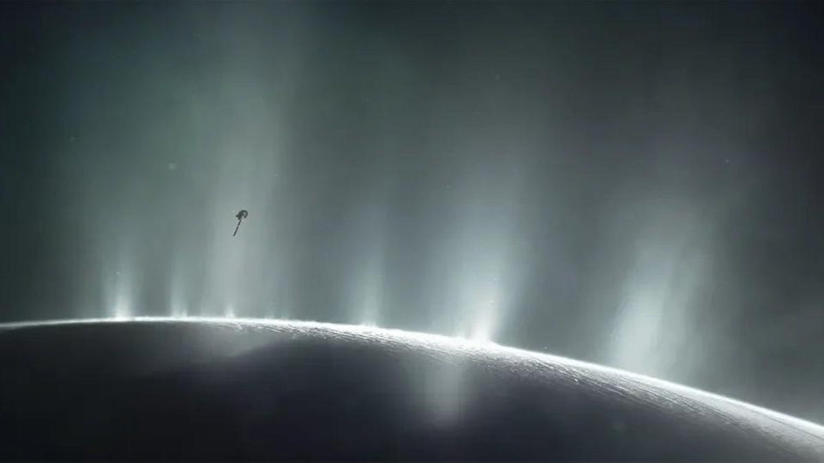 Las ‘rayas de tigre en Encelado vinculadas a espectaculares géiseres de la luna