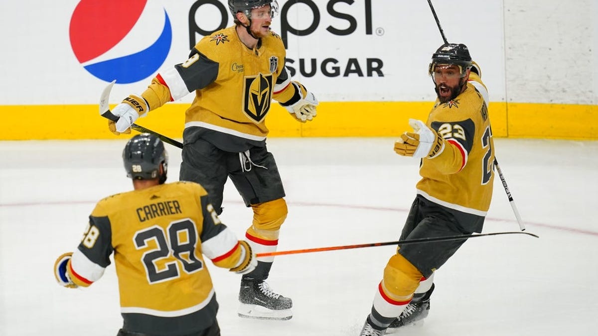 Golden Knights crush Panthers in Game 5 for their first Stanley Cup title –  Orange County Register