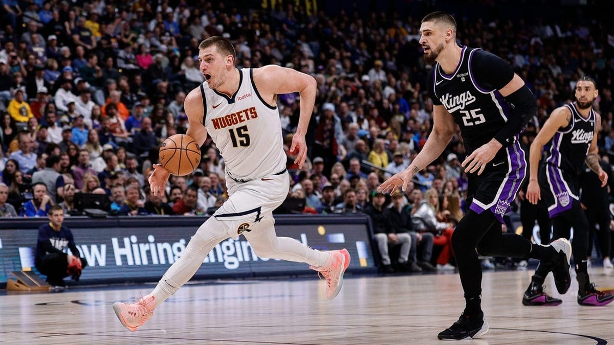 Nikola Jokic's triple-double powers Nuggets past Kings