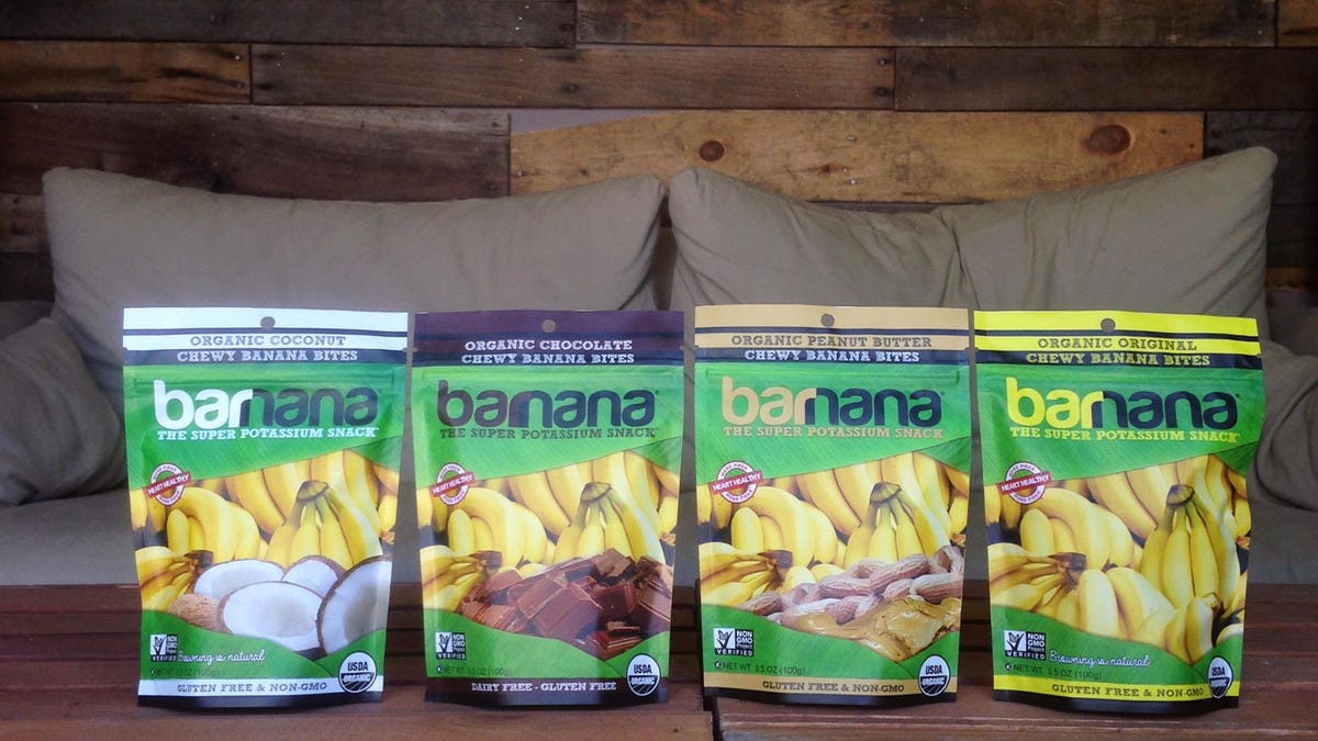 Dried, chewy bananas are every health food trend in one snack