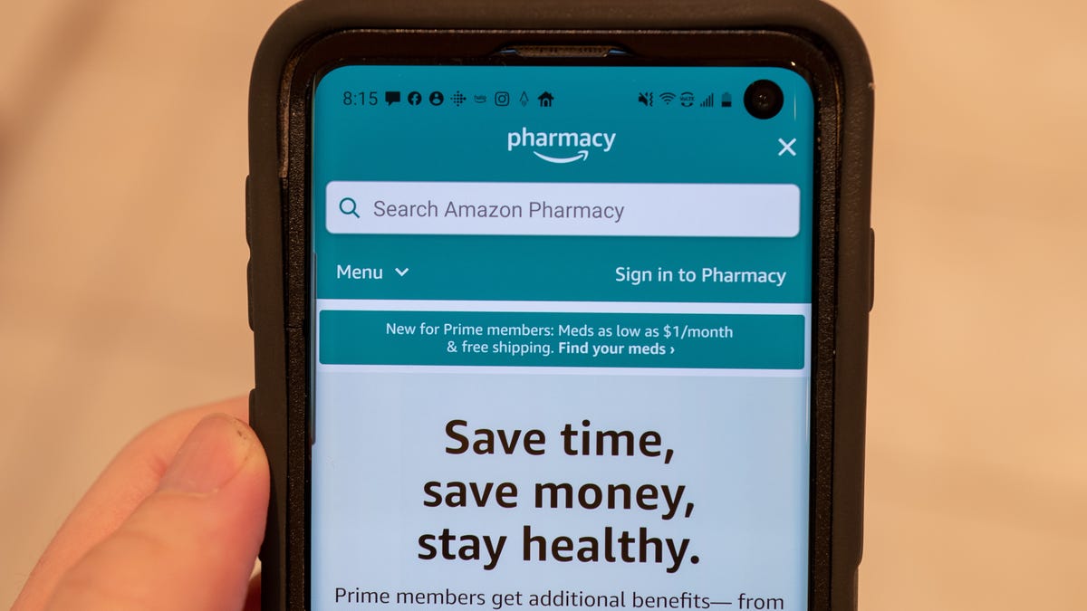 Amazon expands its pharmacy services while Walmart faces challenges
