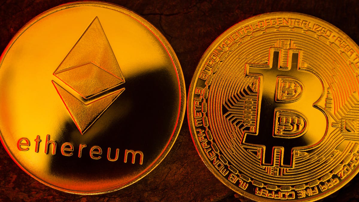 Ethereum Outshines Bitcoin as Fed Rate Cut Ignites Crypto Surge