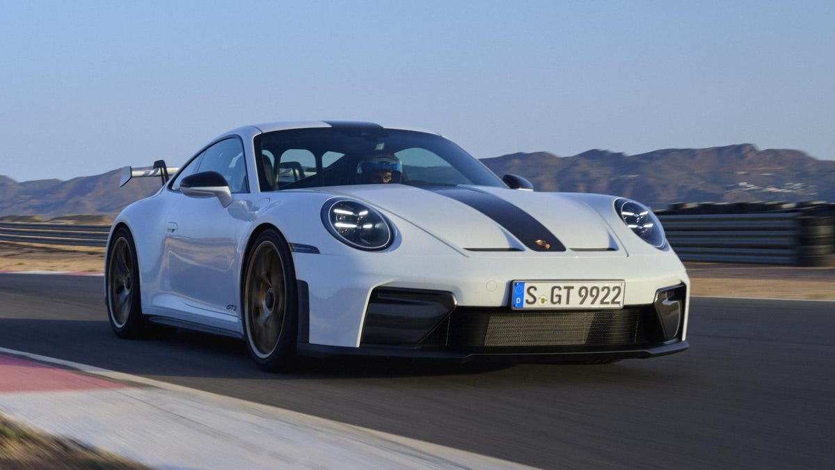 Porsche 911 GT3 Will Need To Have Turbos Or A Hybrid System In Just Two Years