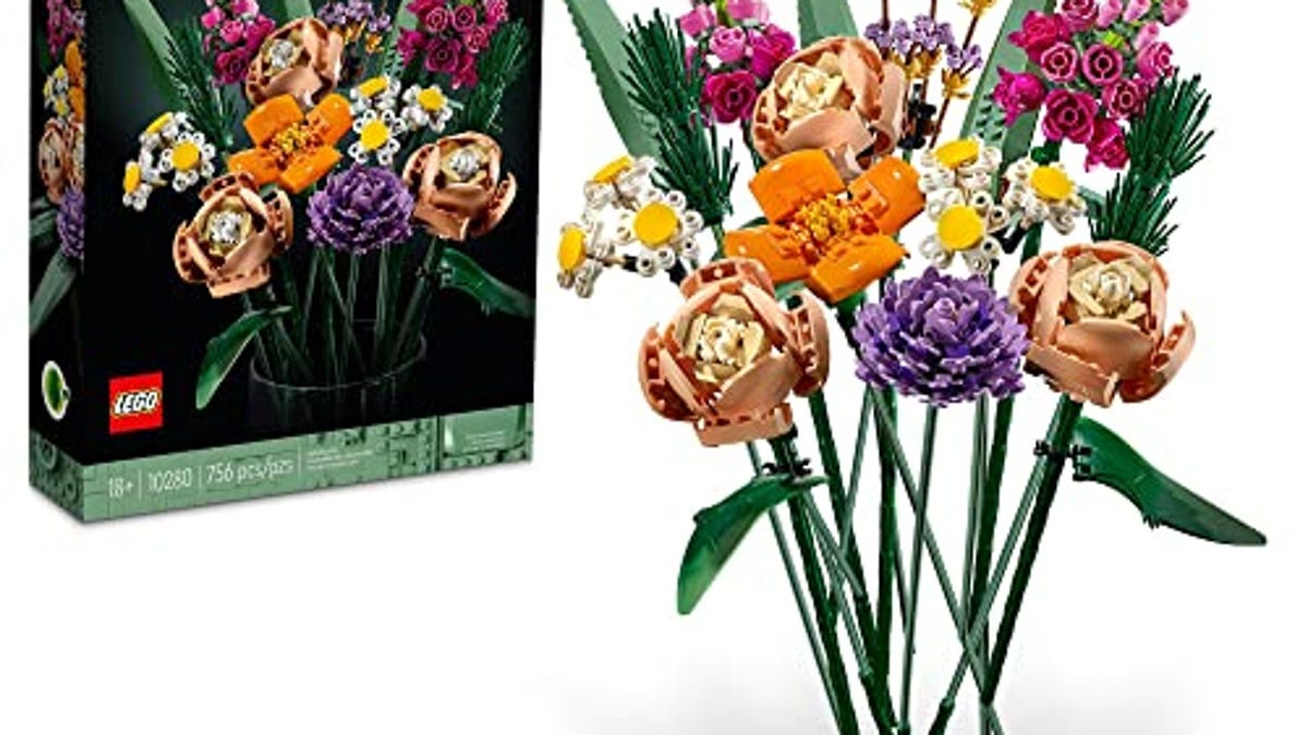 Embrace Blossoming Creativity with 20% Off LEGO's Floral Masterpiece