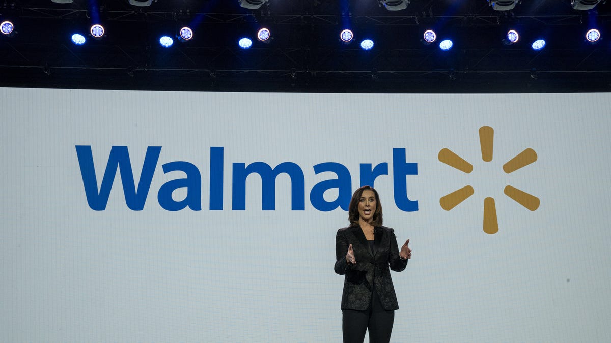 Walmart orders remote employees to relocate: Read the memo