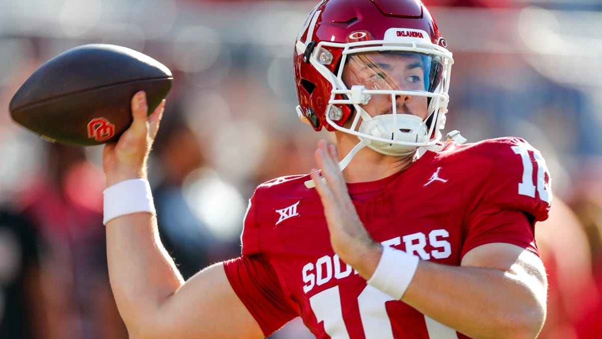 Alamo Bowl: No. 12 Oklahoma, with freshman QB, takes on hot No. 14 Arizona