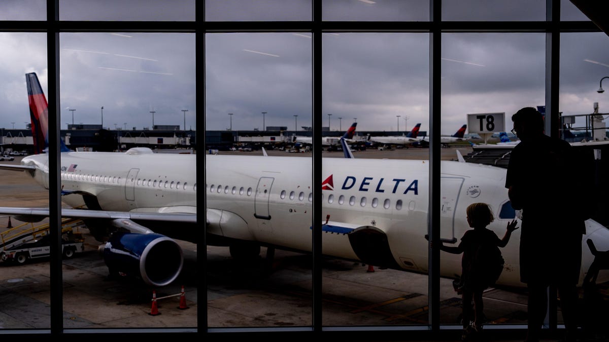 Delta Air Lines says the Olympics will cost it 0 million because no one wants to visit Paris now