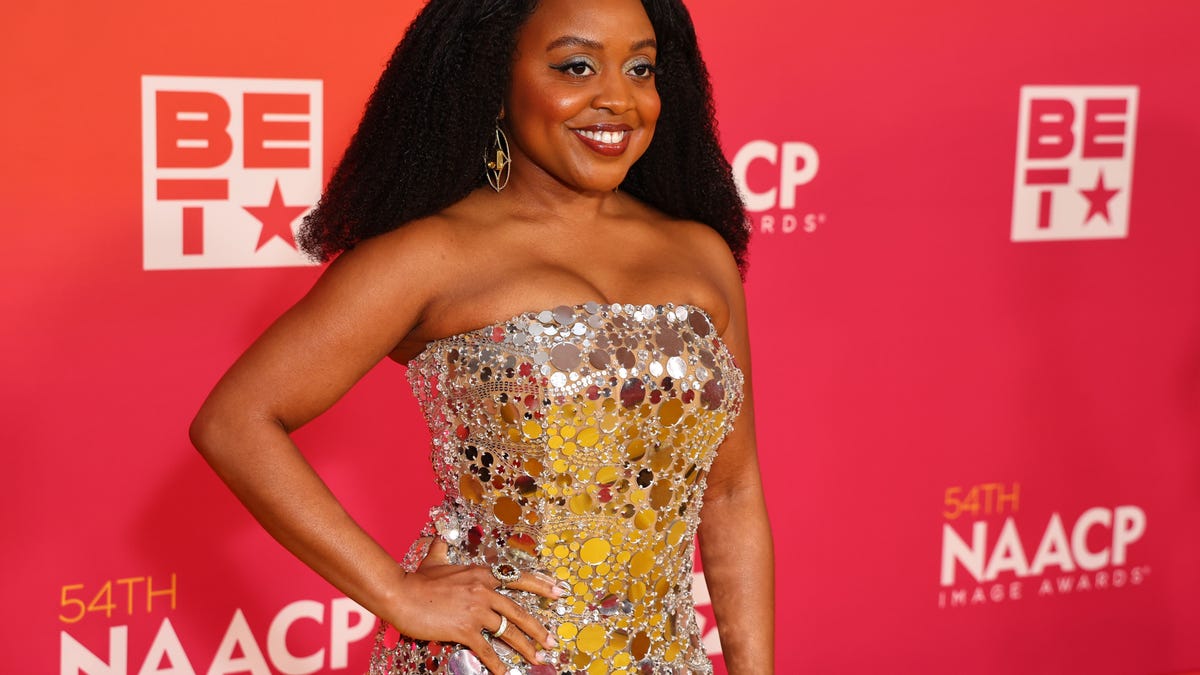 2023 Naacp Image Awards' Red Carpet Sparkled With A-Listers [Updated]