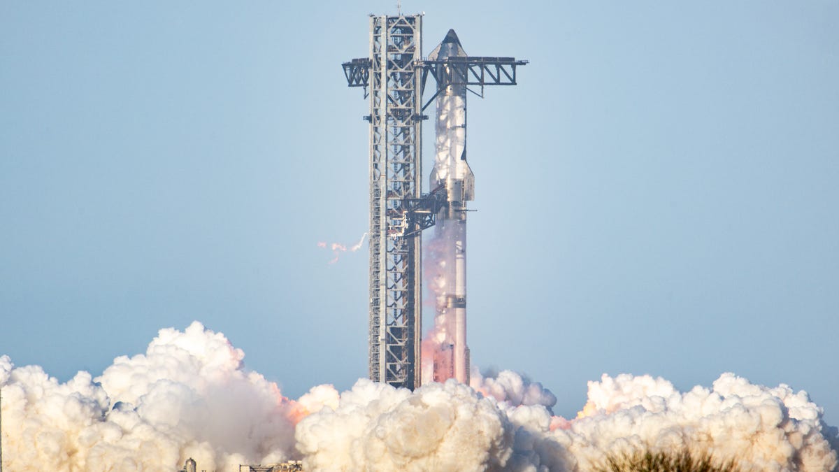 SpaceX's Starship megarocket exploded and rained debris for the second time in a row