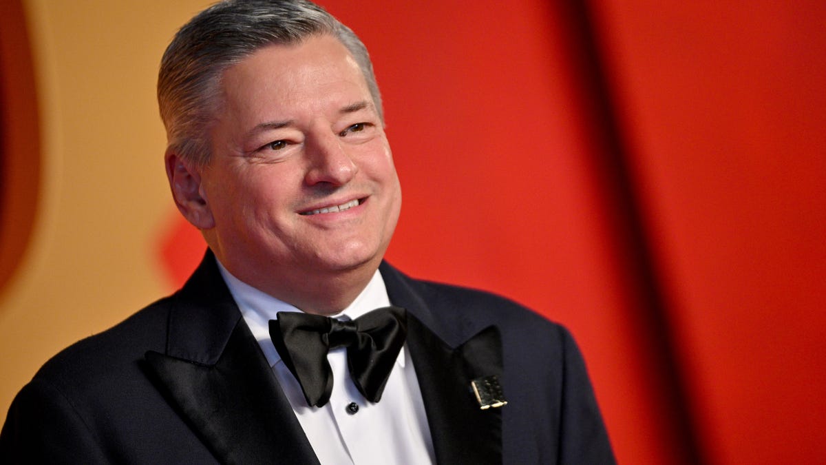 Netflix CEO Ted Sarandos doesn't want Disney chief Bob Iger's job