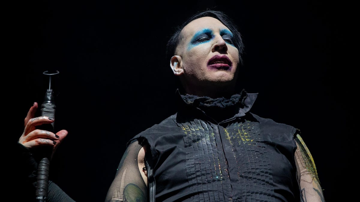 Warrant issued for Marilyn Manson's arrest stemming from 2019 assault