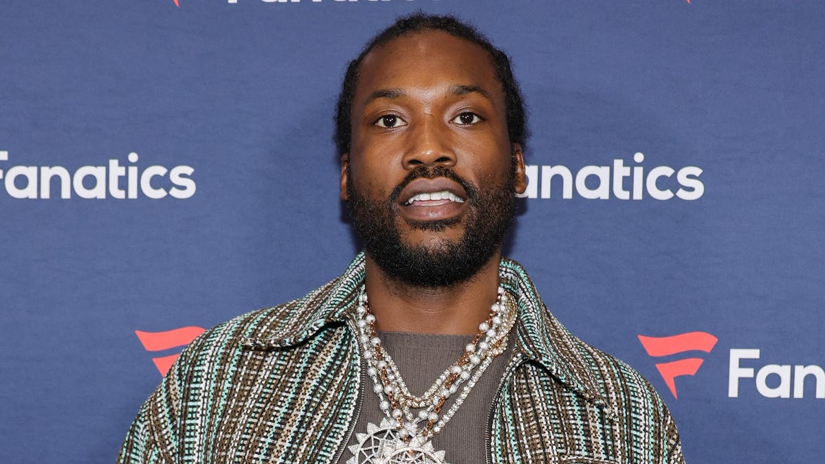 Obsessively Combating Alleged Diddy Ties, Meek Mill Needs To Step Away From The Internet