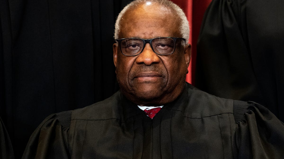 Can a supreme court justice hot sale be removed from the bench