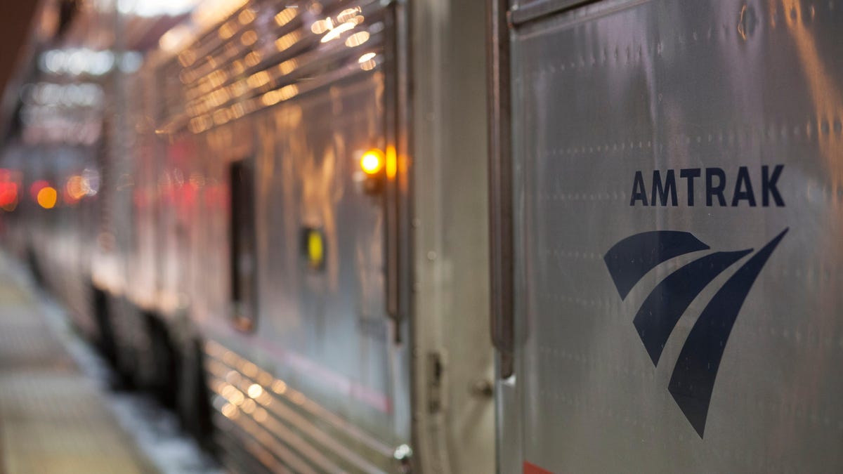 Amtrak’s Philadelphia-Boston Service Resumes After A Two-Hour Suspension